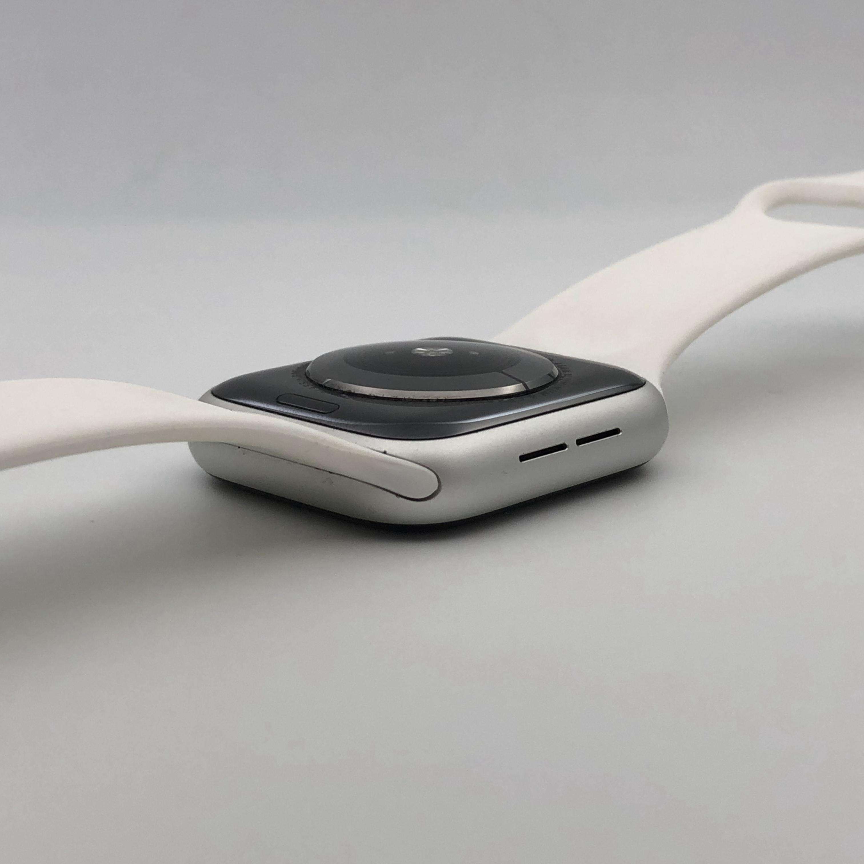 Apple Watch Series 4铝金属表壳 非国行蜂窝版