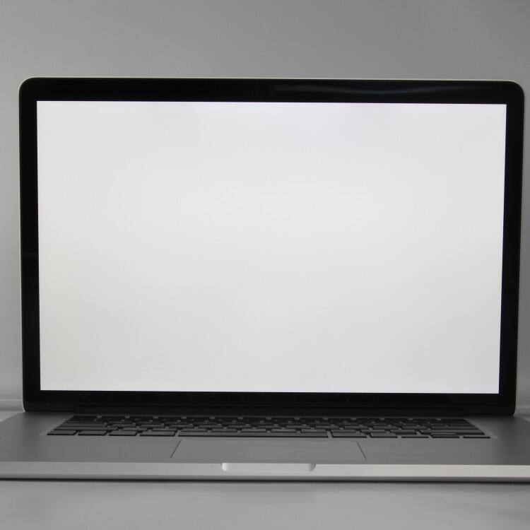 MacBook Pro (15",Late 2013) 硬盘_256G/CPU_2 GHz Intel Core i7/显卡_Intel GMA HD 5200 非国行