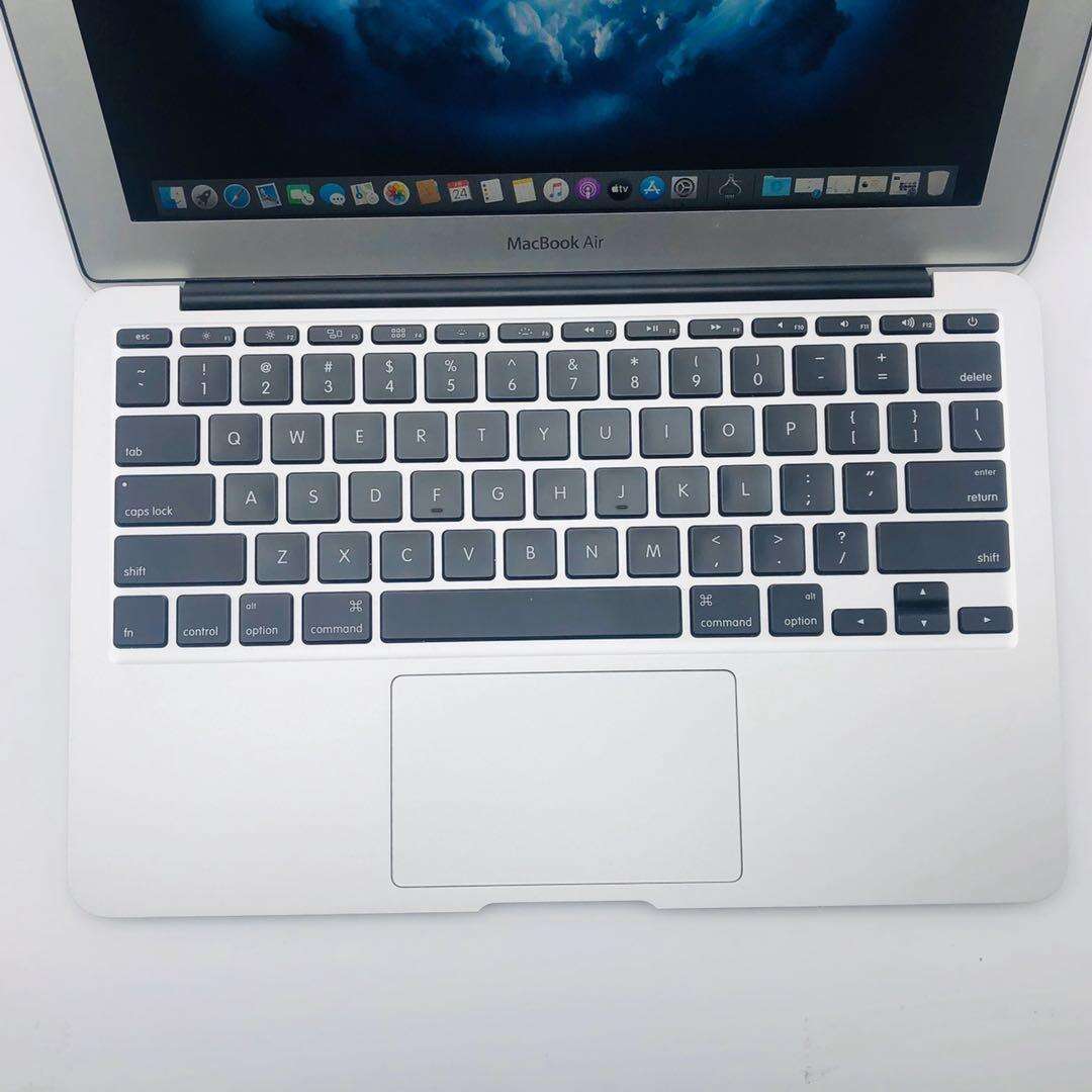 MacBook Air(11",2013)  128G