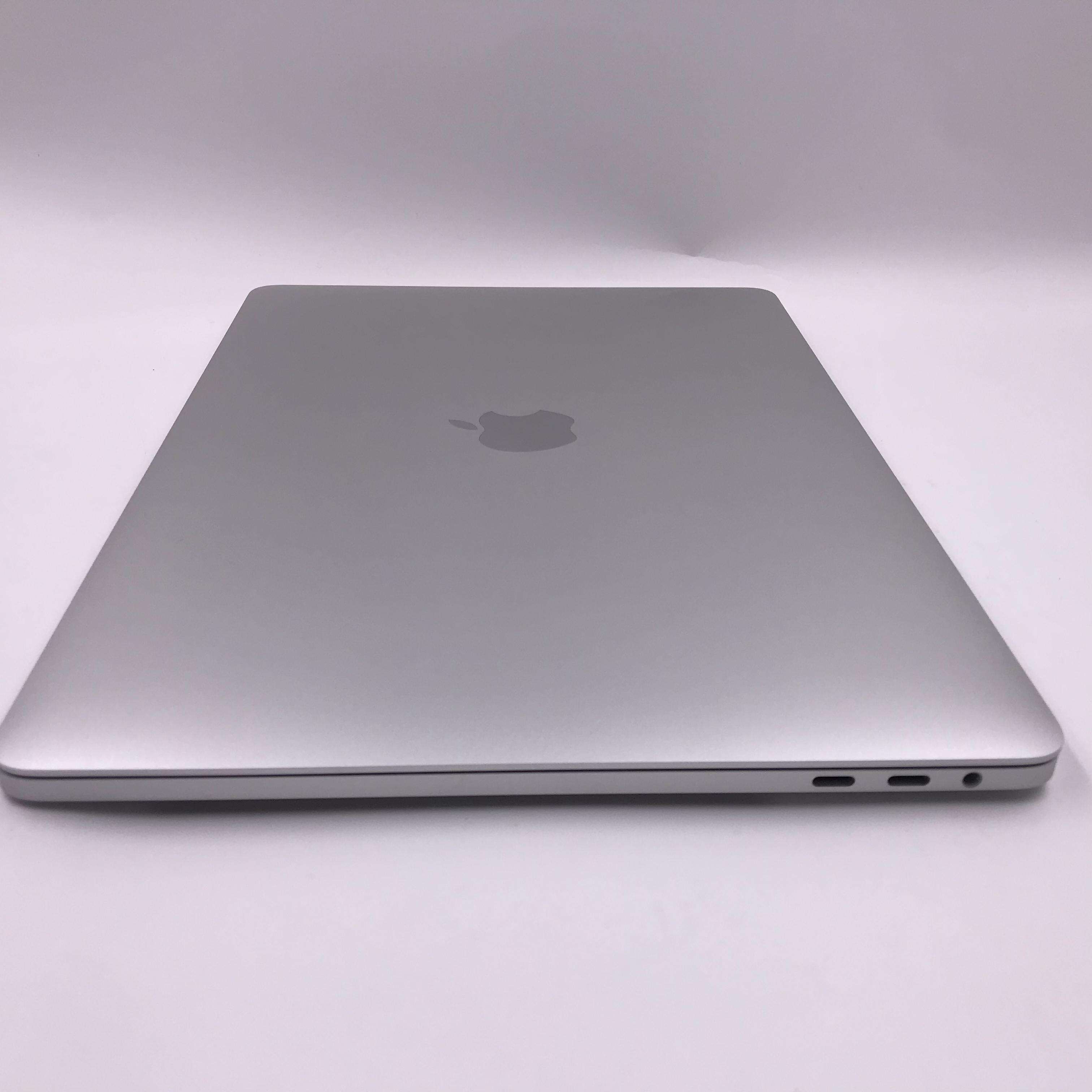 MacBook Pro (13",2017) 硬盘_256G/内存_8G/CPU_3.1 GHz Intel Core i5/显卡_Intel Iris Plus Graphics 650 国行