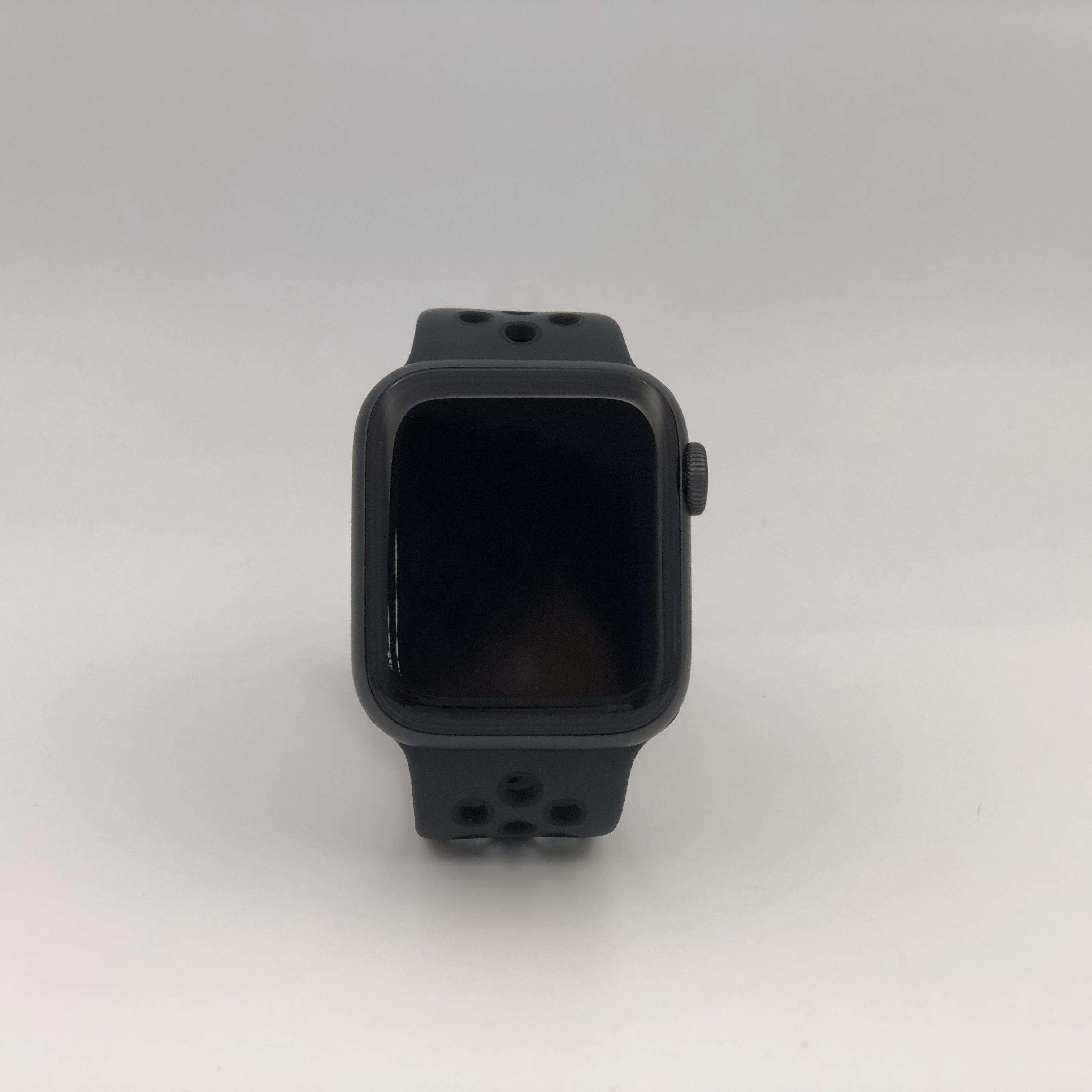 Apple Watch Series 5 Nike+ 铝金属表壳 国行蜂窝版