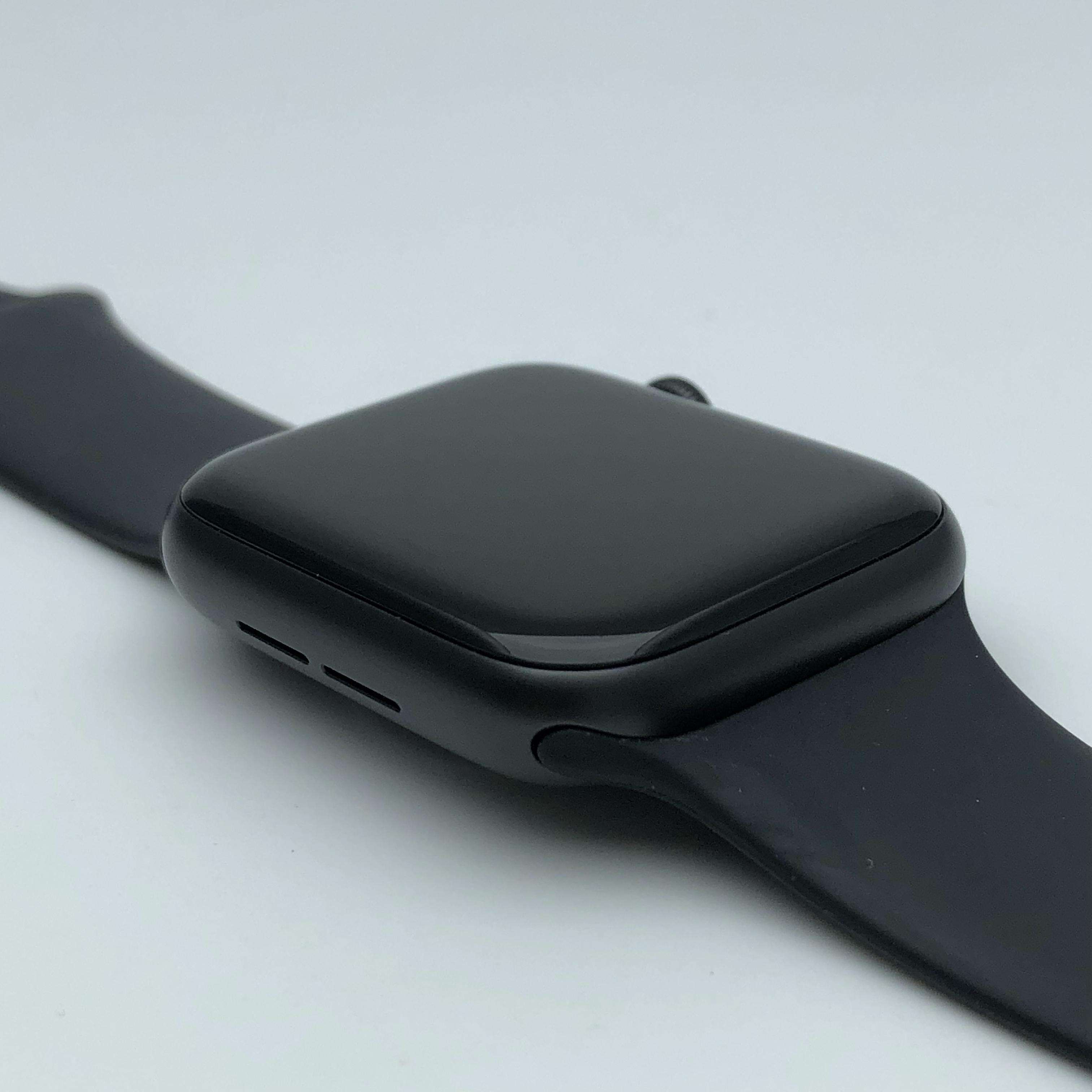Apple Watch Series 5 铝金属表壳 国行GPS版