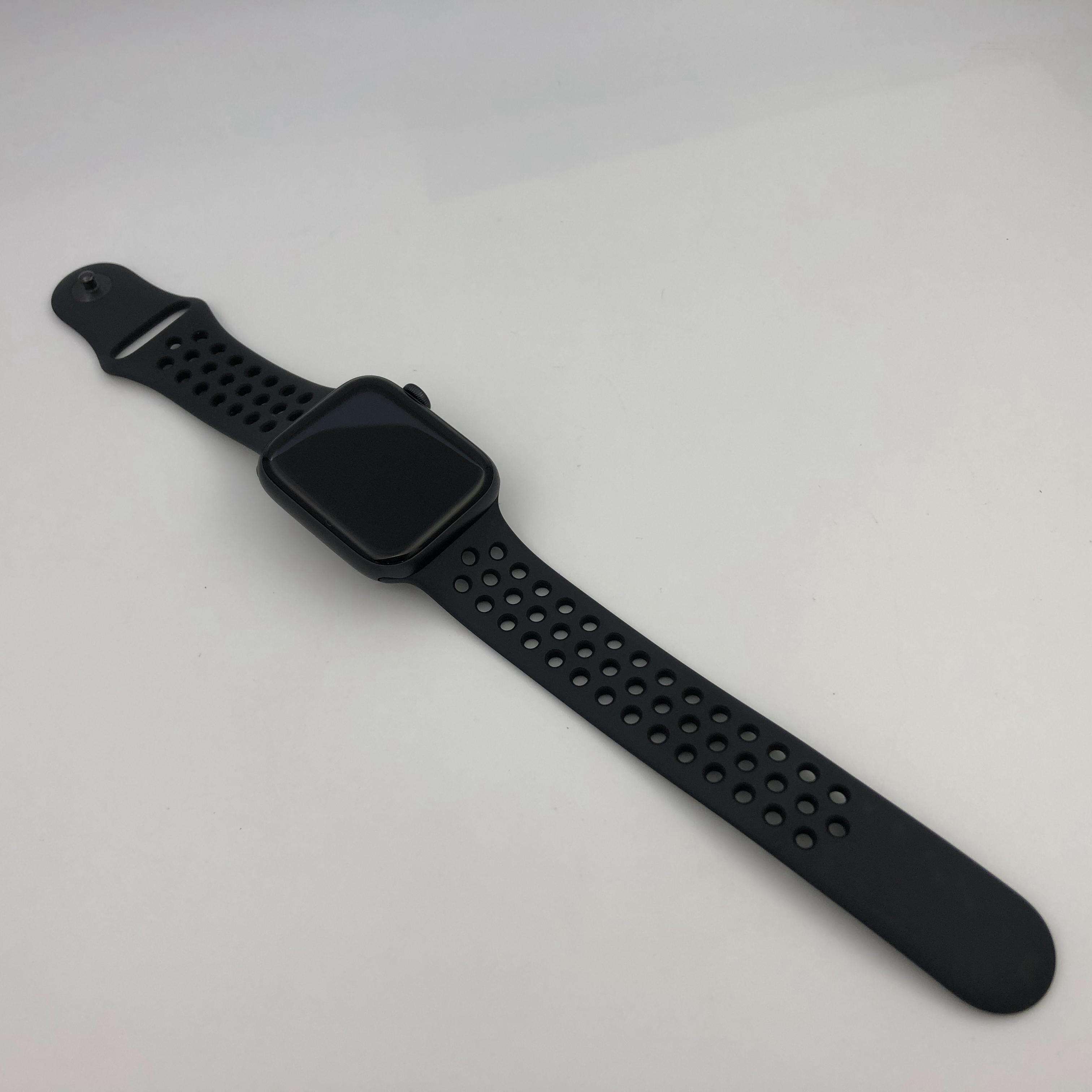 Apple Watch Series 5 Nike+  铝金属表壳 国行GPS版