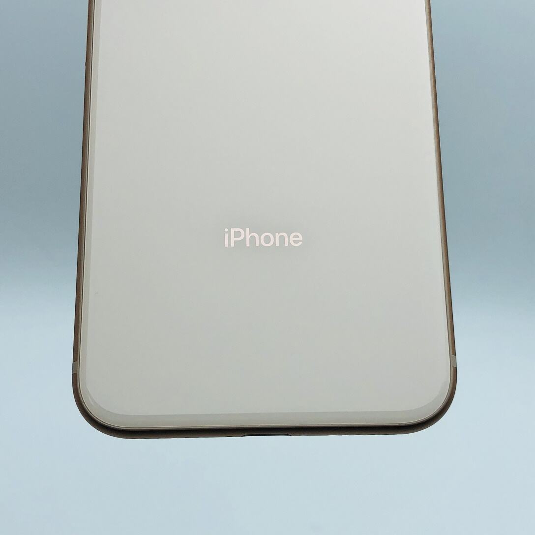 iPhone 8 256G 官换新机