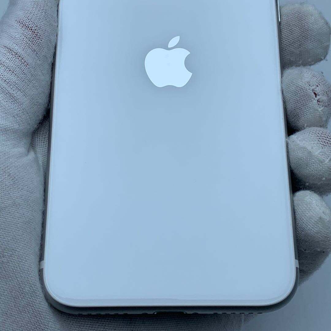 iphonese内存(iPhonese内存容量有几款)